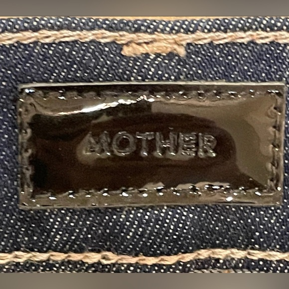 MOTHER Stunner Zip Ankle Step Fray Jeans in
Sweeping Racer 25 - Picture 7 of 8